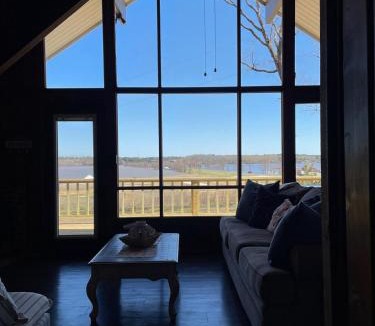 Farmerville Ski Chalet | The Eagles Nest
