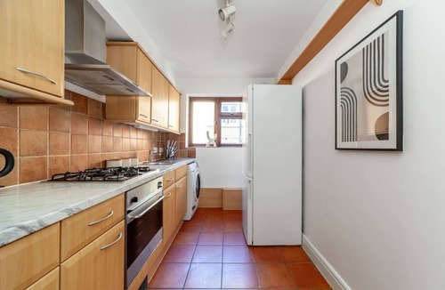 Ealing Broadway Apartment | The Ealing Collection