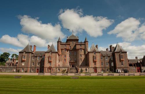 Lauder Apartment | The Earl & Countess at Thirlestane Castle