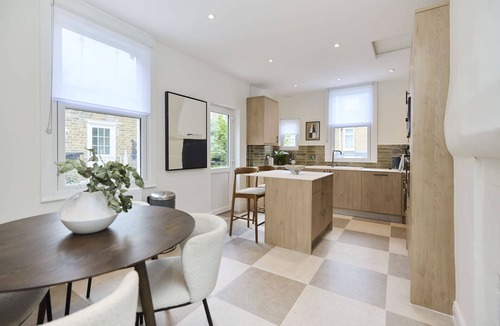 Earlsfield Apartment | The Earlsfield Flat