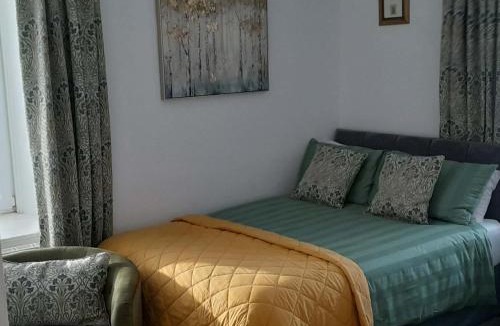 Bridge Of Earn Hotel | THE EARN HOTEL