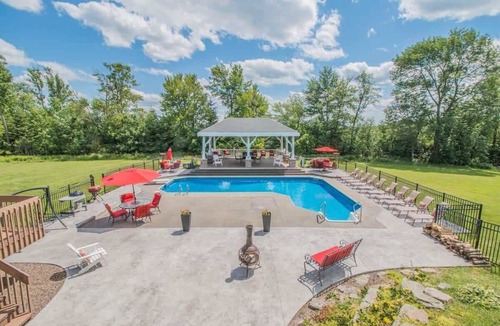Beach Lake House | The East Coast's #1 Mansion sleeps between 26-36 people