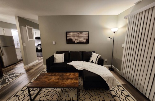 East Lansing Apartment | The East Lansing Bellen