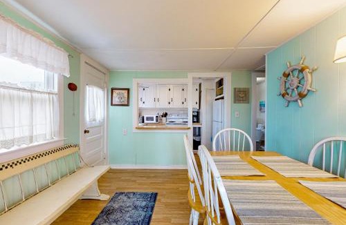 Wells Beach House | The Eastern Avenue Cottage