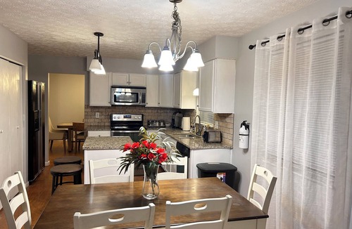 Reynoldsburg Apartment | The Eastside Getaway