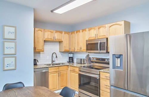 Carrboro House | The Easy Walk in Carrboro: 3BR near UNC & Downtown