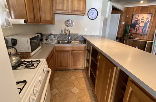 El Granada House | The Ebb Tide Beach Bungalow