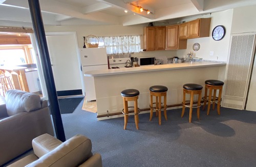 El Granada House | The Ebb Tide Beach Bungalow