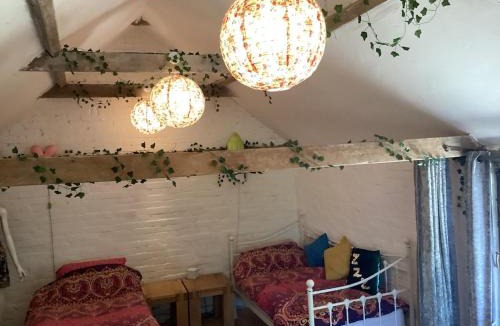 Palgrave House | The Eclectic Coach House