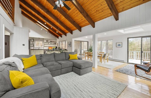 Otis House | The Eddy - Apres Ski Sanctuary