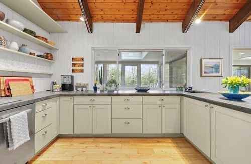 Otis House | The Eddy - Apres Ski Sanctuary