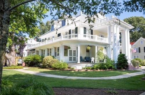 Edenton Bed & Breakfast | The Edenton Collection – Granville Queen Inn