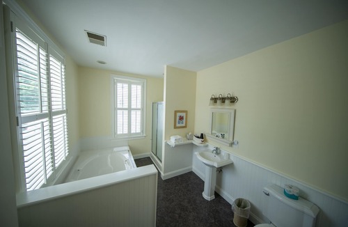 Edenton Bed & Breakfast | The Edenton Collection-The Granville Queen Inn