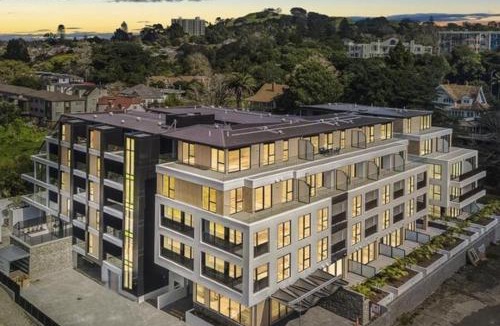 Epsom Apartment | The Edgerley Suites