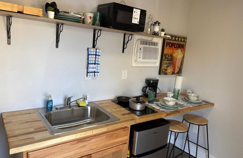 Northside Cabin | The Edgewood Retreat