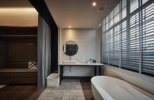 Downtown George Town Hotel | The Edison George Town