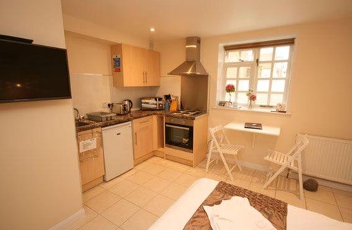 Ivinghoe House | The Egg Room