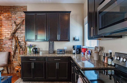 MLK University House | The Eiffel Tower | Games | Cornhole | Bonus Suite!
