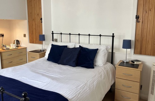 Bolney Bed & Breakfast | The Eight Bells