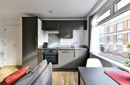 Brompton & Hans Town Apartment | The Elden - No.1 - Fairway Hosting