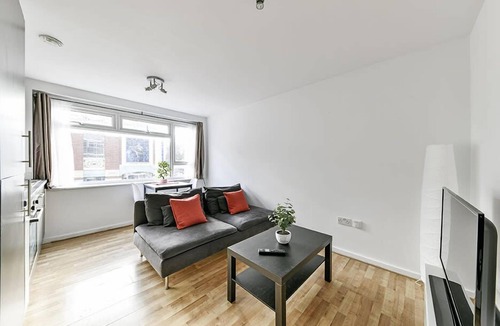 Brompton & Hans Town Apartment | The Elden - No.1 - Fairway Hosting