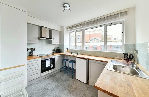 Brompton & Hans Town Apartment | The Elden- No7 - Fairway Hosting