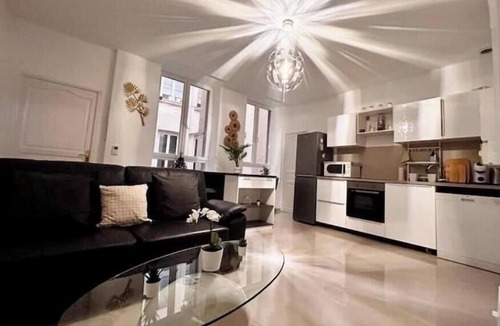 Bellecour - Hotel Dieu Apartment | The elegant Grand Palais