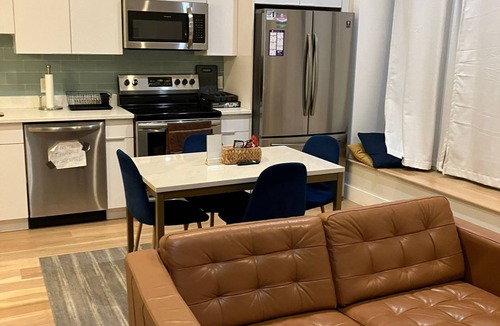 Washington Square West Apartment | The Elegante - 2BR apt 2F