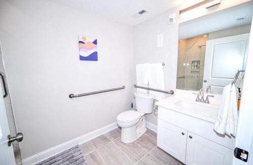 Brightwood Park Apartment | The Elise :Home Away From Home