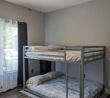 Huntcliff House | The Elizabeth