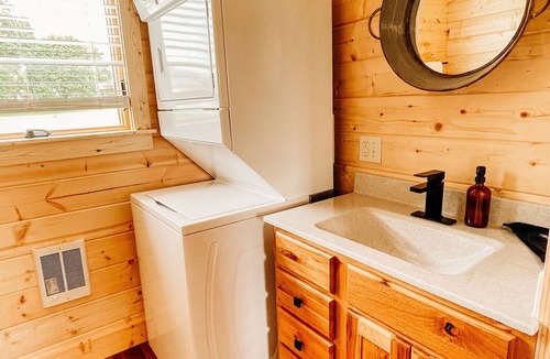 Bethany Cabin | The Elk Cabin - Hidden Acres Cabins