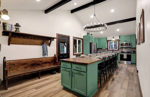 Conover Cabin | The Elkstone - Hot Tub!