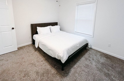 Sharon Grove House | The Elkton Townhome
