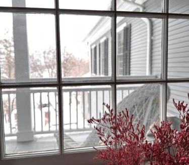 Colchester Bed & Breakfast | The Ellis Inn