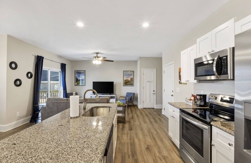 Southern Pines House | The Elm at Ducks Landing