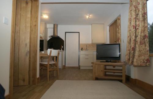 Cottered Apartment | The Elms Annex