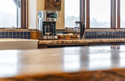 Hamilton Apartment | The Elmwood Wellness Estate