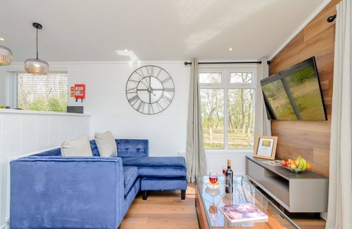 Fotheringhay Cabin | The Elton, Rockingham Forest