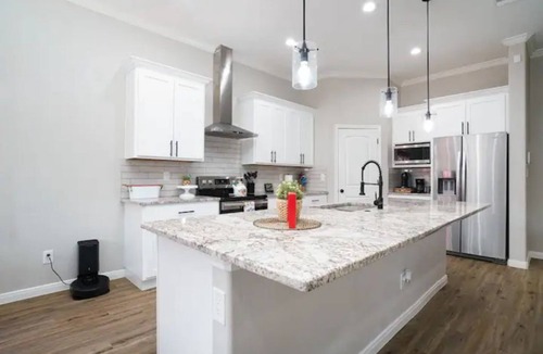 Converse House | The Embassy /Contemporary Custom Build Lux