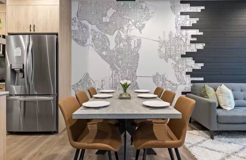 Squire Park House | The Emerald Den