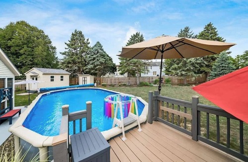 Dublin House | The Emerald Escape with 4 bedrooms 2 baths