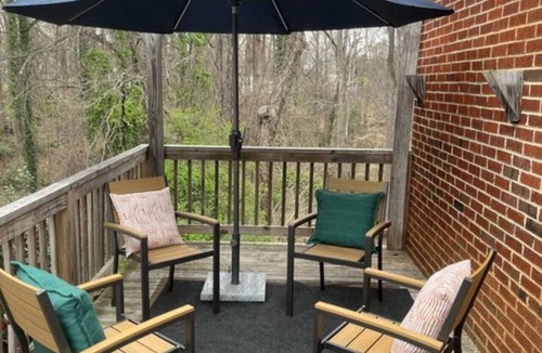 Peakland House | The Emerson, Sauna, Deck and Office Near Downtown!