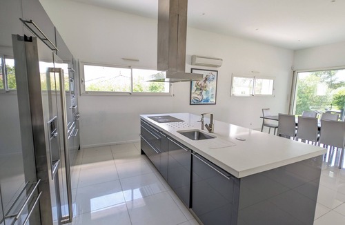 Grabels House | The Emma Luxe collection Piscine Nature clim 5 min from Montpellier