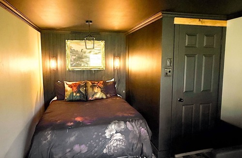 Sainte-Agathe-des-Monts Bed & Breakfast | The enchanted landmark