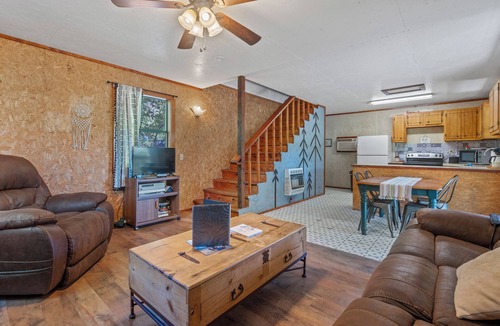 Pencil Bluff Cabin | The Enchanted — A Quiet Riverside Retreat in the Heart of the Ouachita