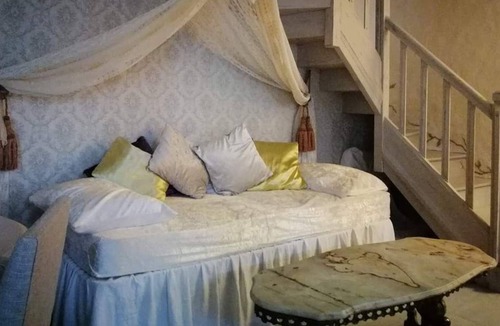 Taize-Maulais Bed & Breakfast | The Enchanted Bedroom, private bathroom with kitchen facilities available