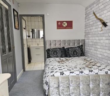 Watford Apartment | The Enchanted House