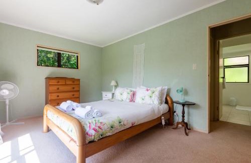 Lake Tarawera House | The Enclave