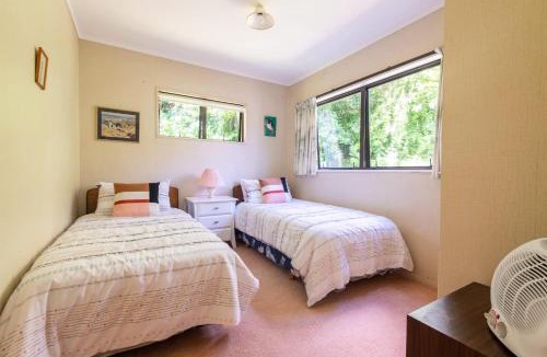 Lake Tarawera House | The Enclave