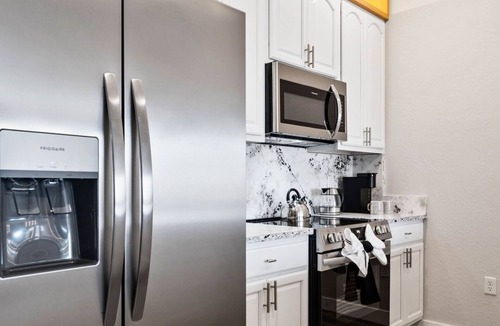 Florida Central Atlantic Coast Apartment | The Epic 7 Vista Cay Resort Orlando Florida